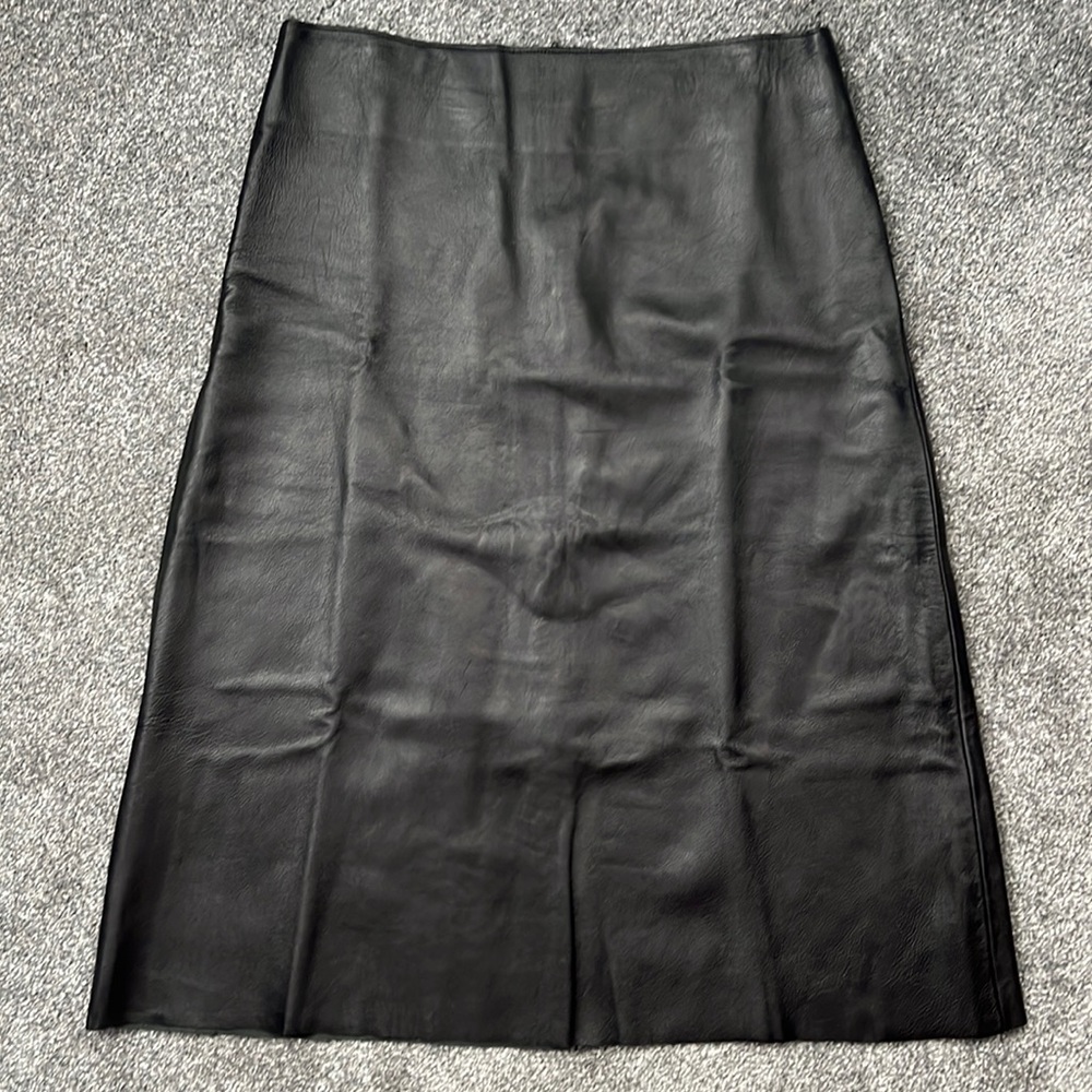 Classy, genuine leather, midi A-Line skirt. 10 Unlined. Excellent condition!